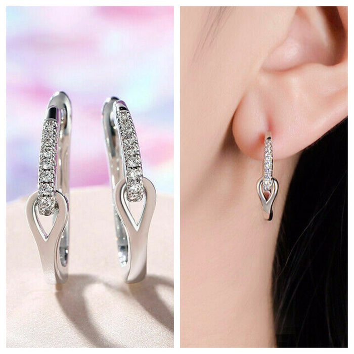 Pendientes geométricos, pendientes de estudiante elegantes y versátiles.