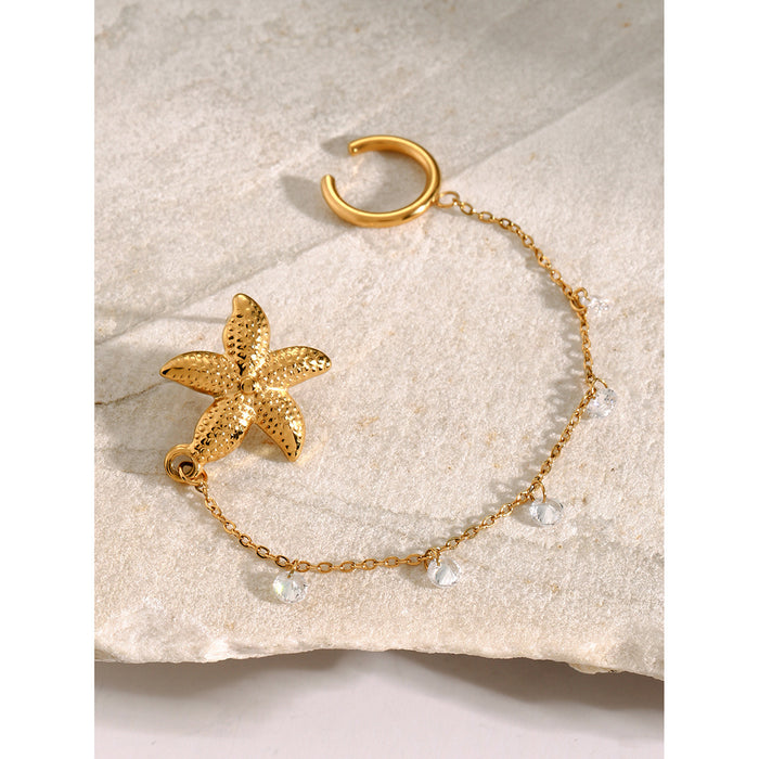 Pendientes con clip de acero inoxidable bañados en oro de 18 quilates con diamantes de imitación y estrellas de mar: joyería de acero de titanio de la serie Summer Ocean