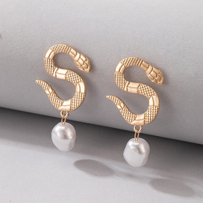 Animal snake-shaped pearl pendant convex texture earrings