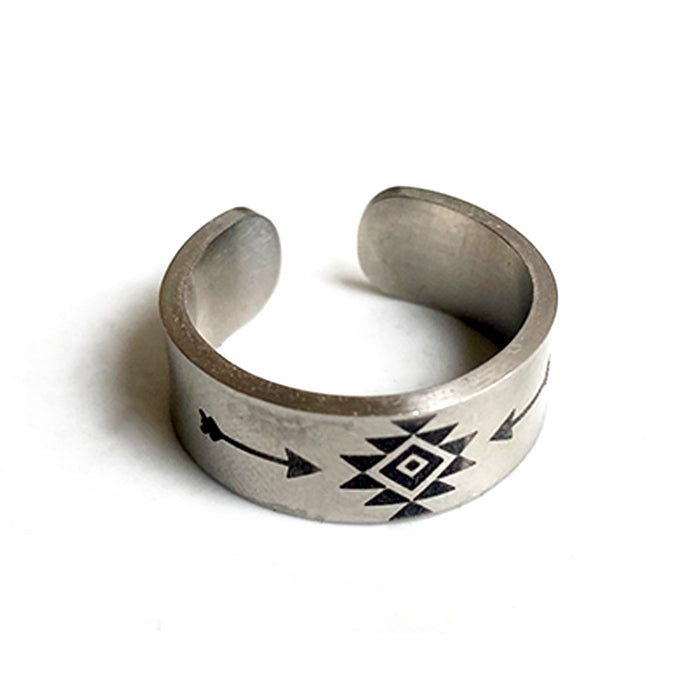 Anillo de la amistad de acero inoxidable con grabado de cabeza de toro occidental: diseño abierto ajustable para mujeres, estilo occidental moderno en INS