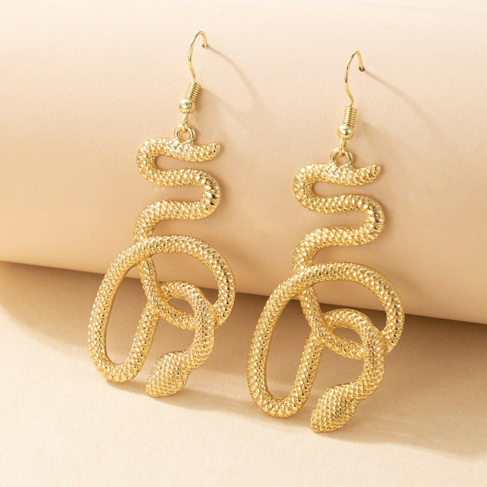 Personalized exaggerated snake earrings metal snake element earrings