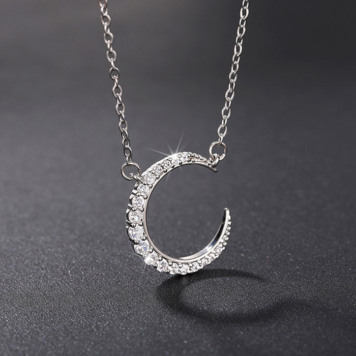 White Moonlight Temperament Crescent Pendant Simple All-match Moon Necklace