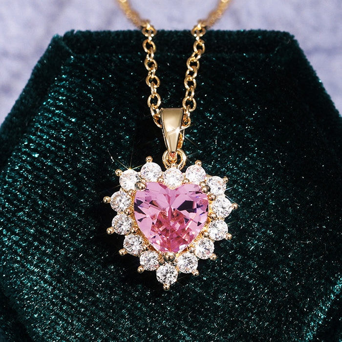 Collar sencillo de circonitas en forma de corazón con diamantes rosas, versátil para mujeres