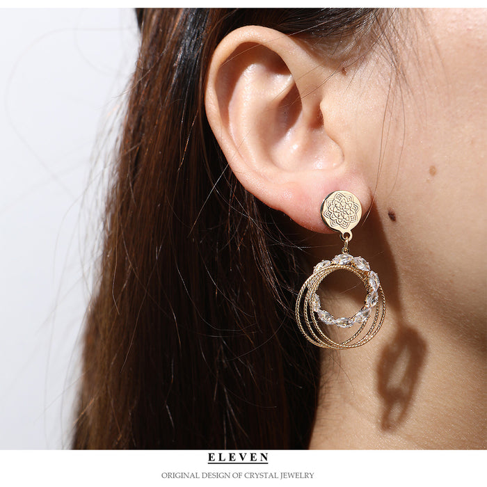 Delicate Circle Zircon Earrings - Sparkling Studs for a High-End Look