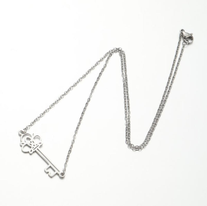 Crown key pendant necklace, ins style fashion summer niche versatile clavicle chain women's wholesale