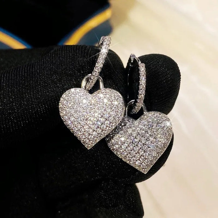 Pendientes pavé en forma de corazón, delicados pendientes de princesa