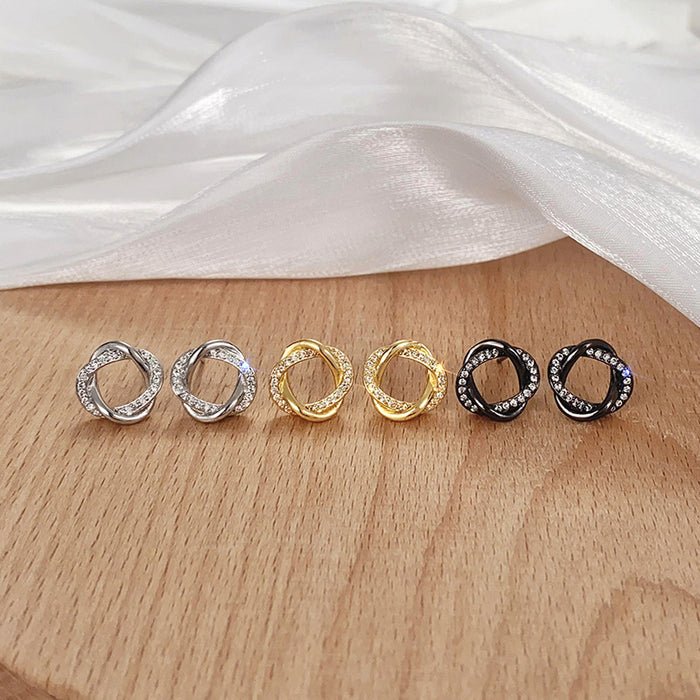 Leaf-shaped earrings, simple design, fashionable and daily matching earrings
