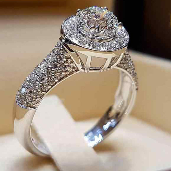 Super shiny round large diamond ring classic temperament diamond ring