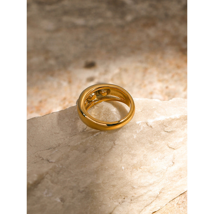 Anillo minimalista de acero inoxidable con triple circonita en oro de 18 quilates, estilo europeo