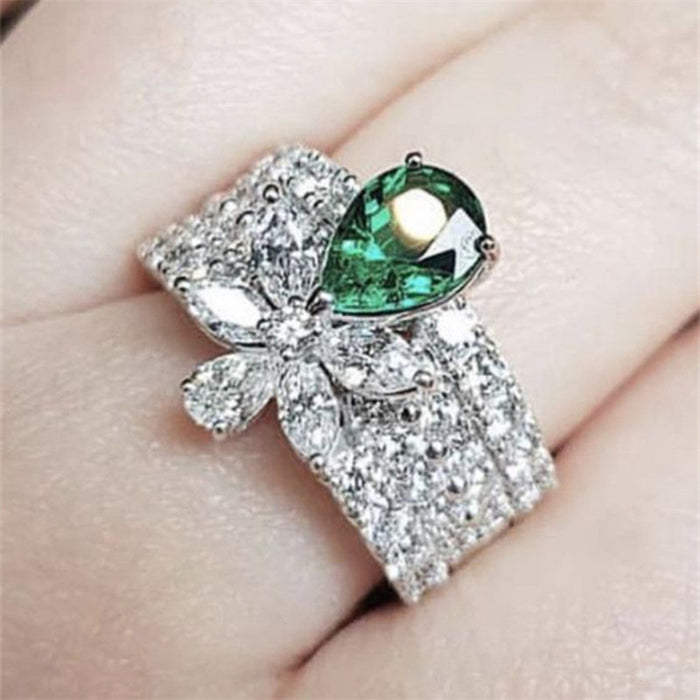 Luxury teardrop zircon ring inlaid with pear-shaped flowers ring fashion live broadcast hot item