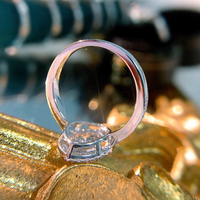 Anillo de mujer con forma de marquesa y circonitas cúbicas, regalo de San Valentín