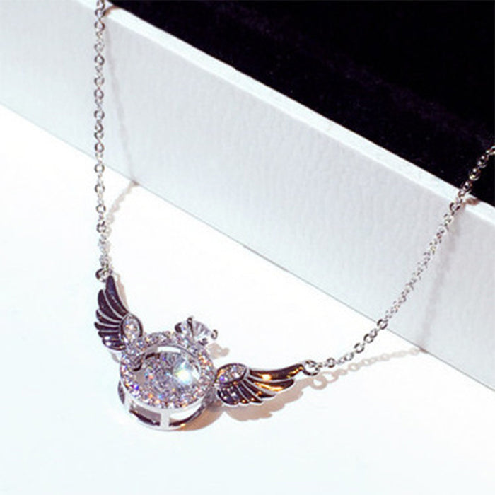 Angel wing necklace, short clavicle necklace