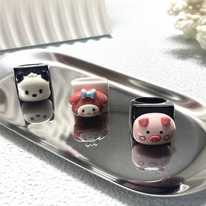 Colorful geometric bear resin closed ring