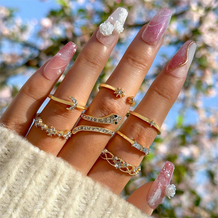 Star & Moon Diamond Snake Geometric Cut-Out Ring Set – Creative Vintage Joint Rings, 7-Piece Collection