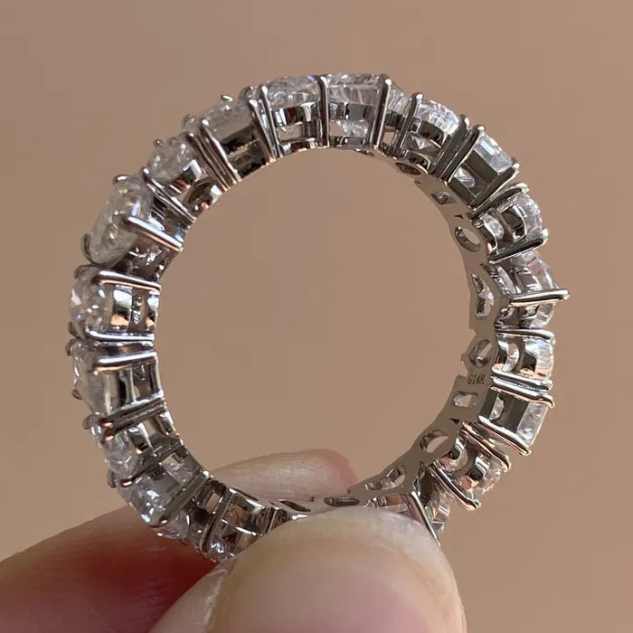 Women's geometric heart micro-inlaid zircon ring