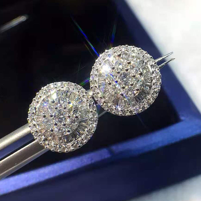 Pendientes de circonitas redondas bañadas en plata con diamantes y motivos florales