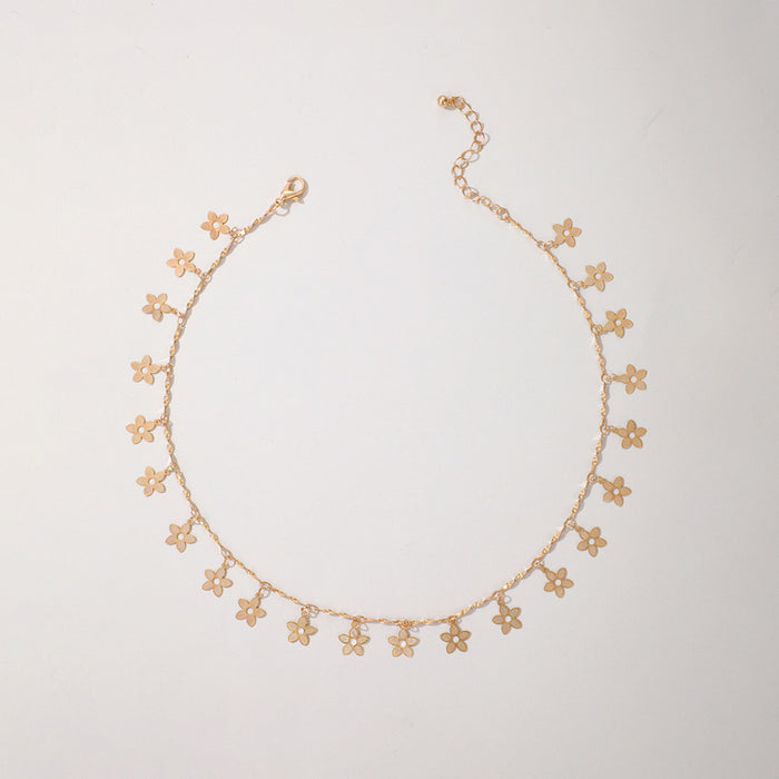 Flower Round Piece Single-Layer Necklace - Alloy Geometric Flower Choker