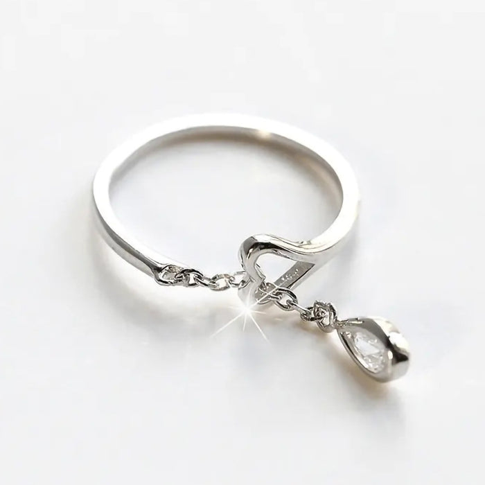 Women's heart chain pendant ring