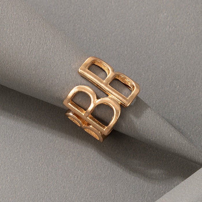 Creative letter B retro ring, stylish design