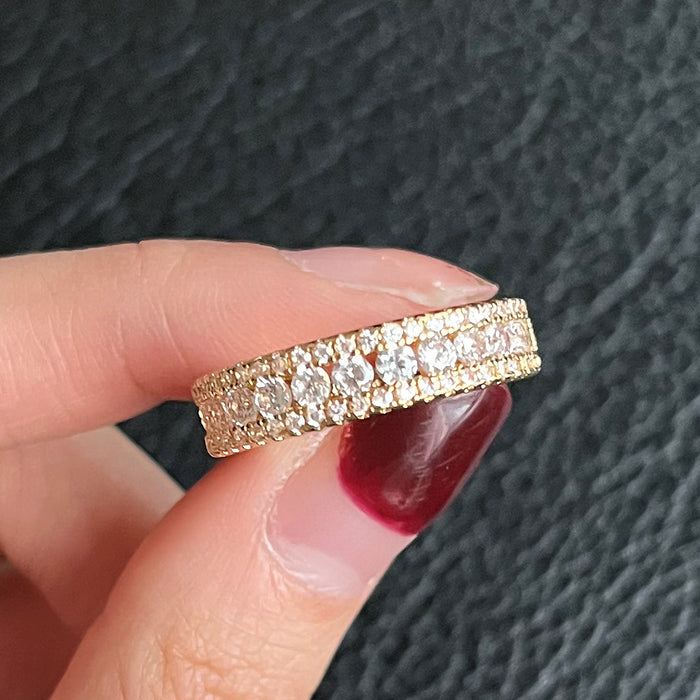 Anillo de boda clásico para mujer con circonita de tres capas