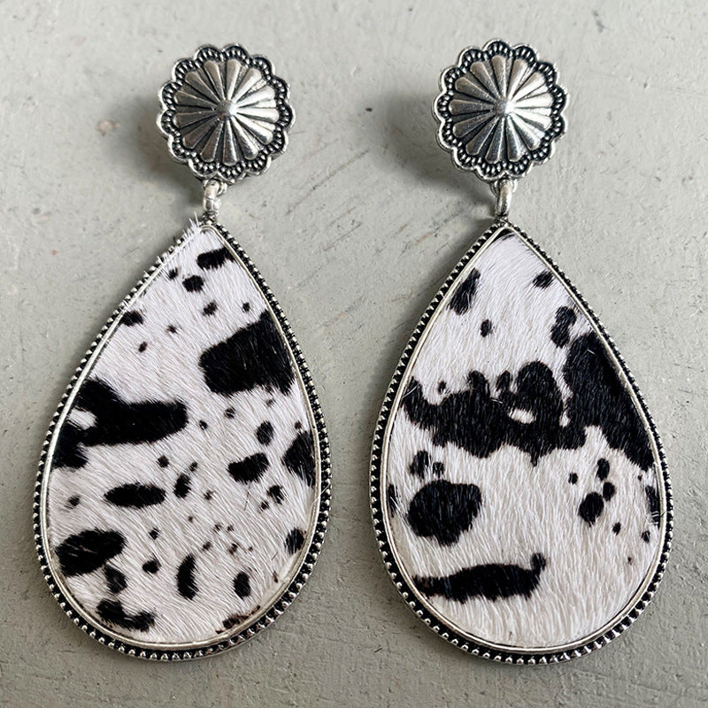 Western Animal Print Leather Earrings with Bohemian Style and Pumpkin Flower Design - wallojewerly 