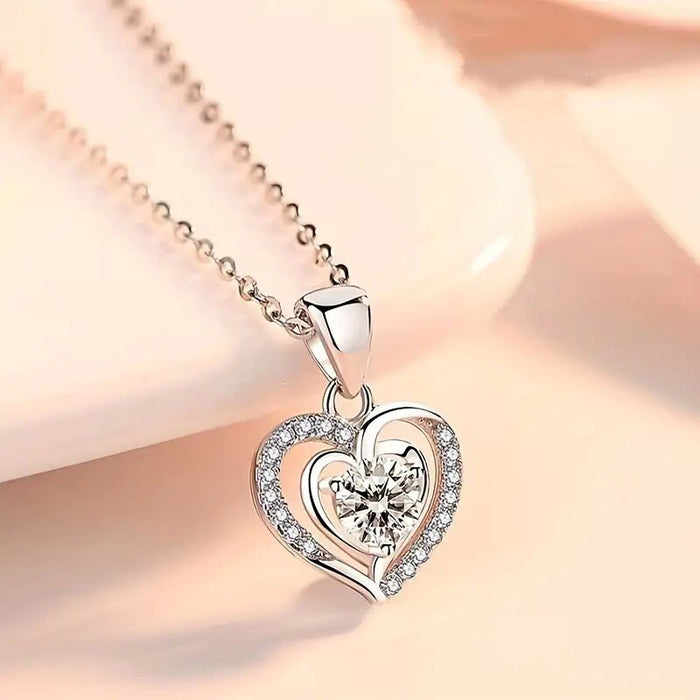 Collar de clavícula en forma de corazón con circonitas y corazón de océano