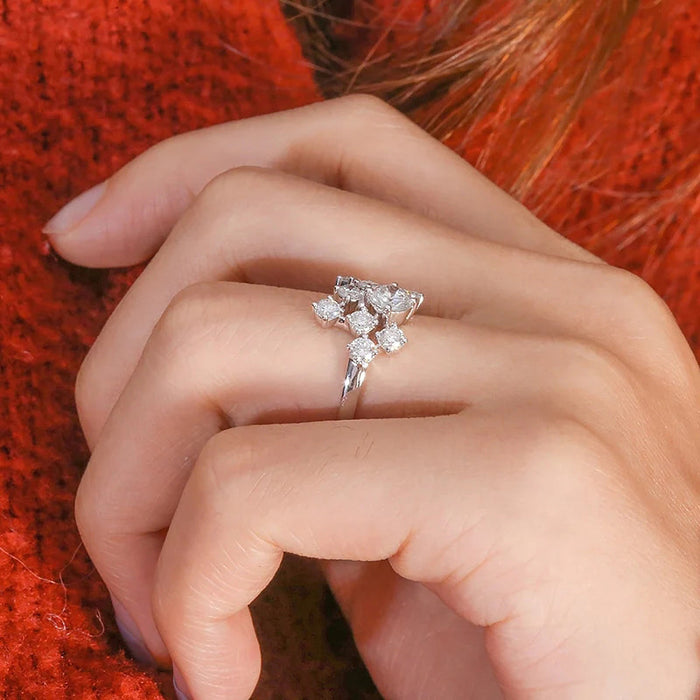 Gypsophila super shiny ring European and American light luxury cold style female ring