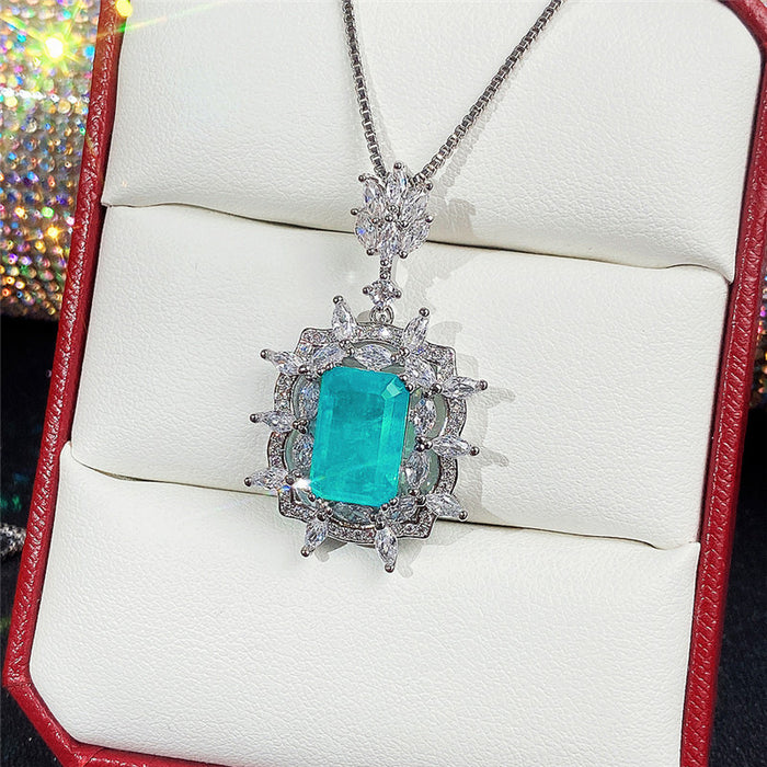 Luxury retro blue-green colored gemstone pendant necklace earring set