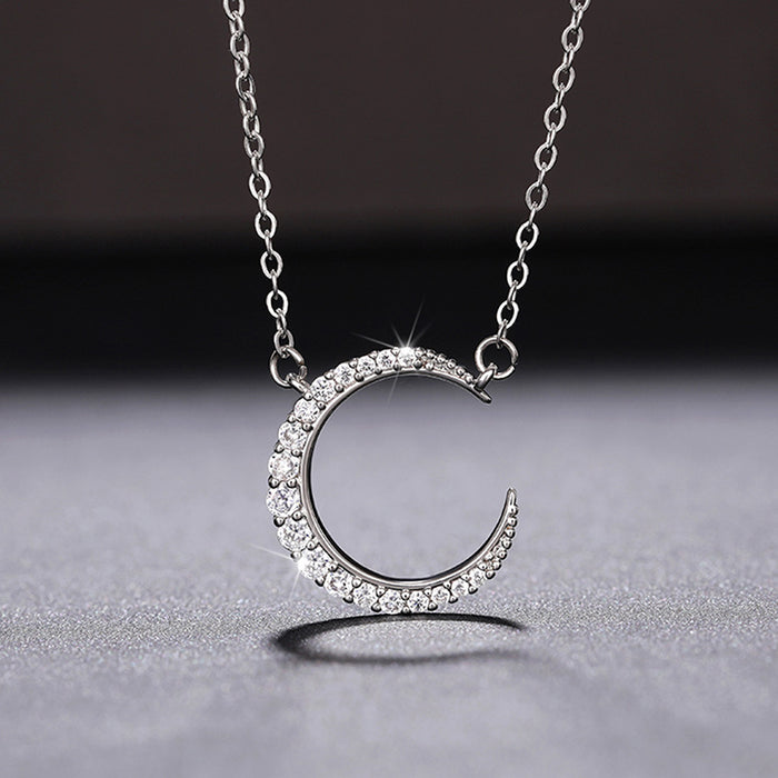 White Moonlight Temperament Crescent Pendant Simple All-match Moon Necklace