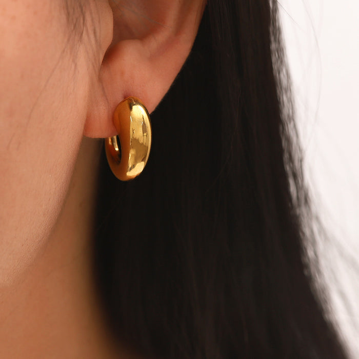 Pendientes de oro de 18 quilates con forma irregular: aros minimalistas en forma de C para mujer