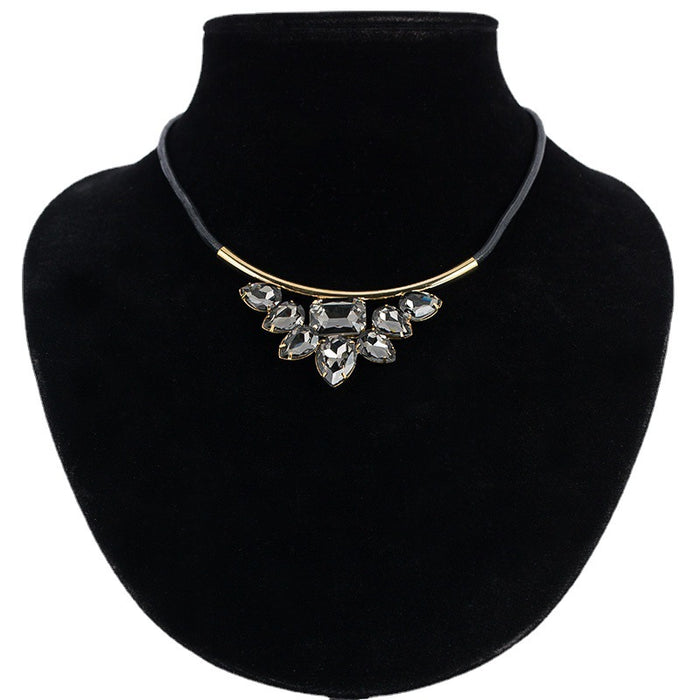 Crystal Gemstone Necklace - Elegant Pearl-Embellished Statement Jewelry for Women