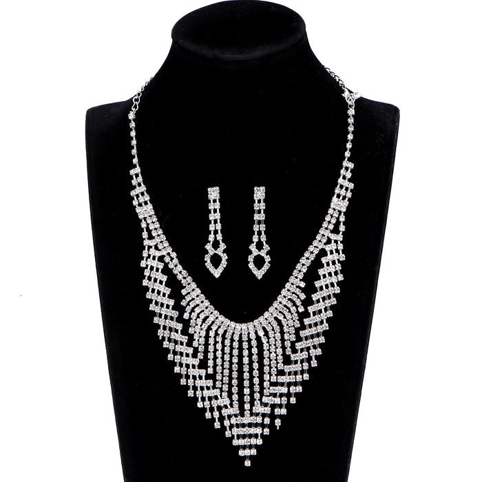 Summer Sparkling Tassel Necklace - Luxurious Collar for a Sophisticated and Elegant Style