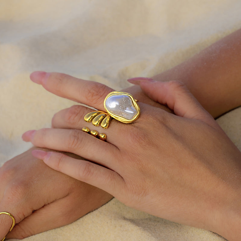 Stainless steel pearl exaggerated ring