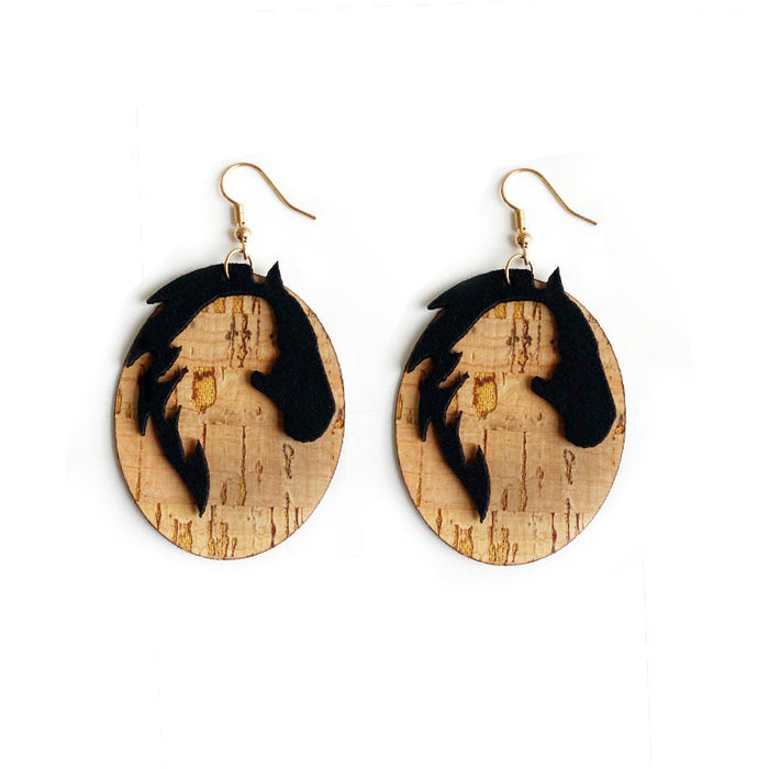 Pendientes de sombrero negro de madera