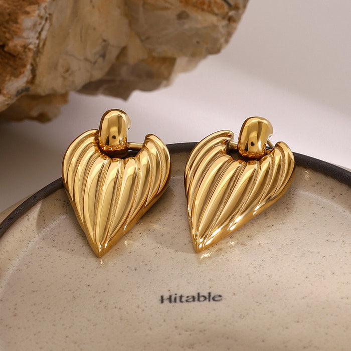 Stainless steel heart earrings 18K gold-plated earrings titanium steel