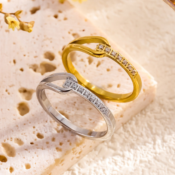 Wholesale titanium steel diamond-encrusted teardrop CNC geometric prong rings