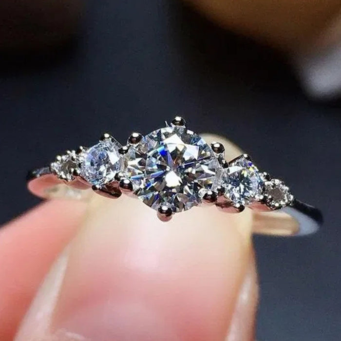 Anillo de bodas de circonita Anillo redondo de diamantes europeos y americanos