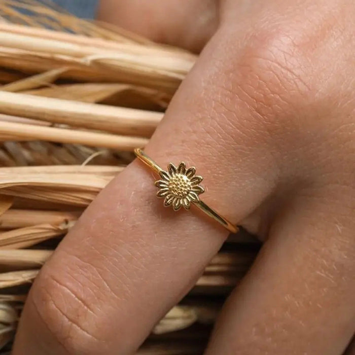 Sunflower flower ring artistic temperament ring