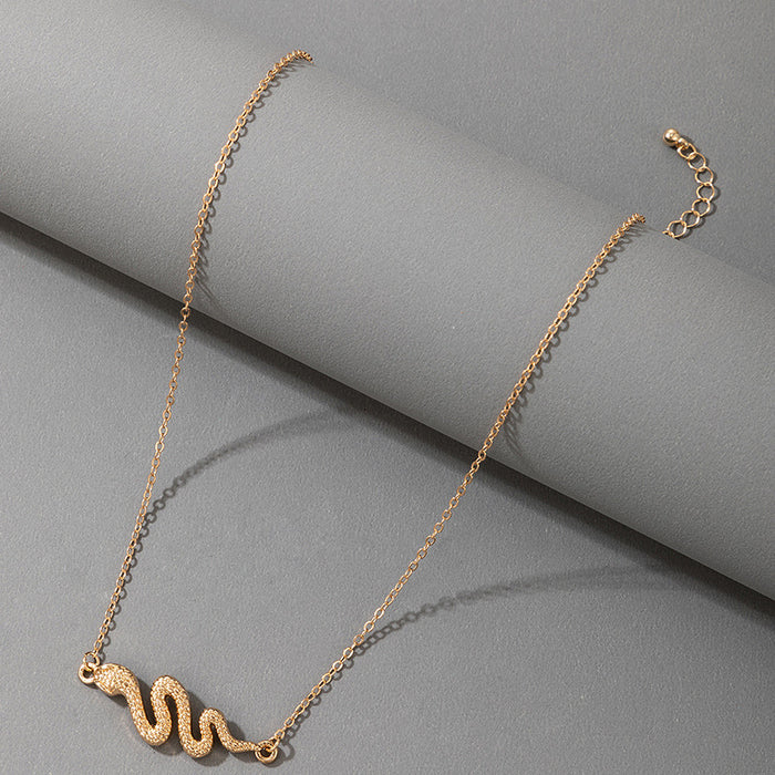 Snake Chain Pendant Necklace with Geometric Irregular Animal Design