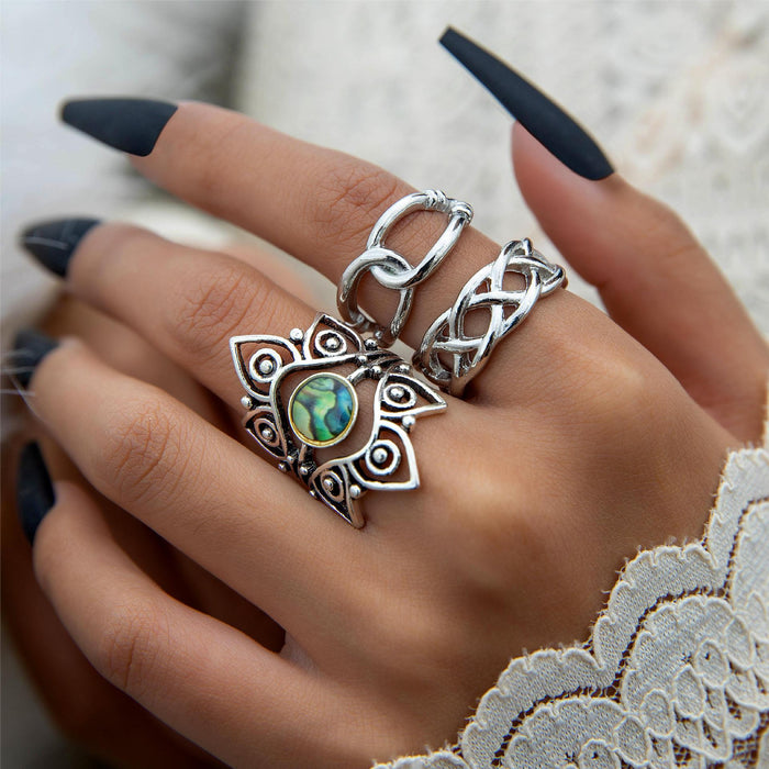 Retro style twisted chain ring, hollow geometric rhinestone three-piece set