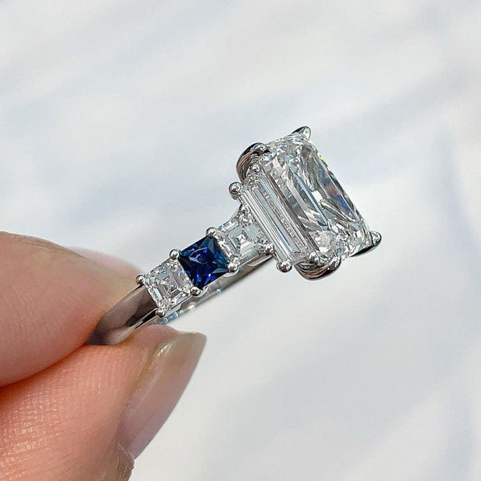 Sparkling zircon ring, trendy princess cut women's ring