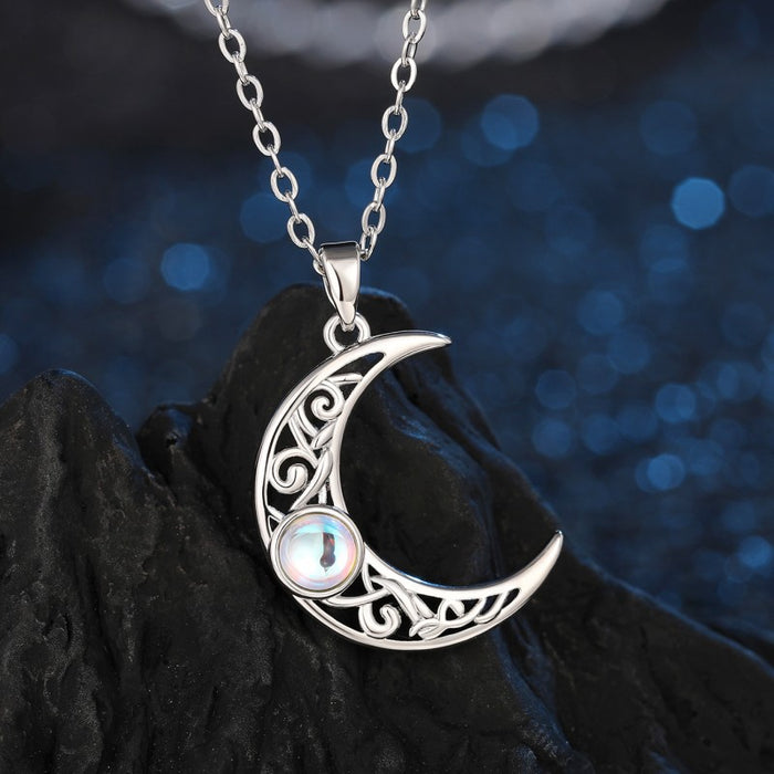 Sun and Moon Couple Pendant Women's Crescent Clavicle Necklace