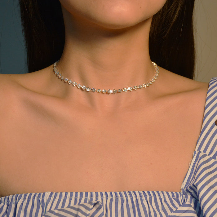 Sparkling Rhinestone Choker Necklace - Single Row Statement Collar for Trendy Women