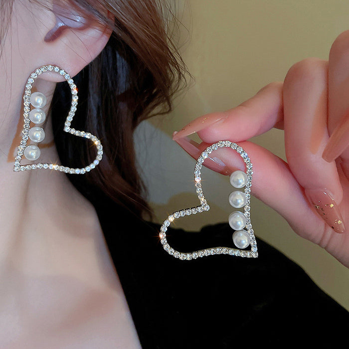Imitation pearl earrings French hollow earrings personality fashion temperament earrings for women