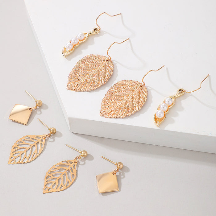 Vintage golden leaf pea temperament earrings four-piece set