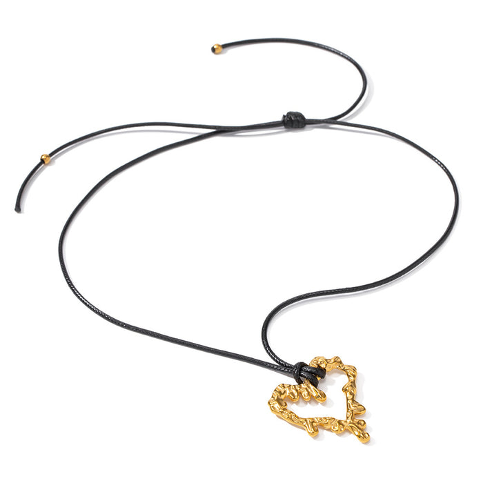 Collar con colgante de media luna de acero inoxidable bañado en oro de 18 quilates: joyería de moda para mujer