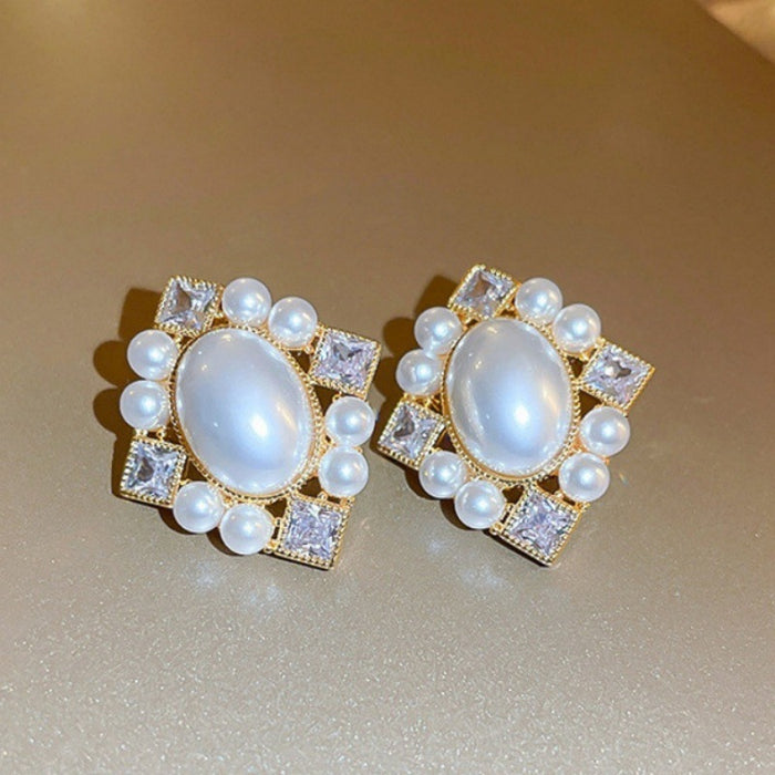 Palace style earrings cat eye imitation pearl earrings