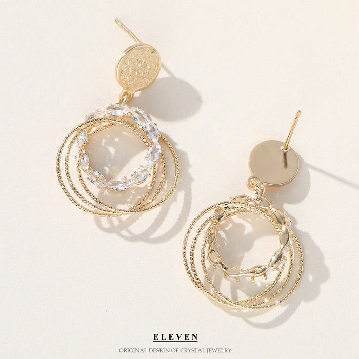 Delicate Circle Zircon Earrings - Sparkling Studs for a High-End Look