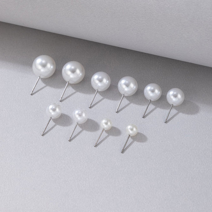 Fan-shaped pearl earrings, elegant small flower semi-circular earrings