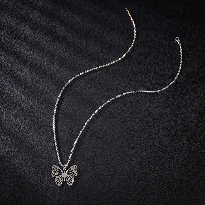 Butterfly pendant necklace, Korean ins sweet cool style stainless steel simple light luxury clavicle chain wholesale